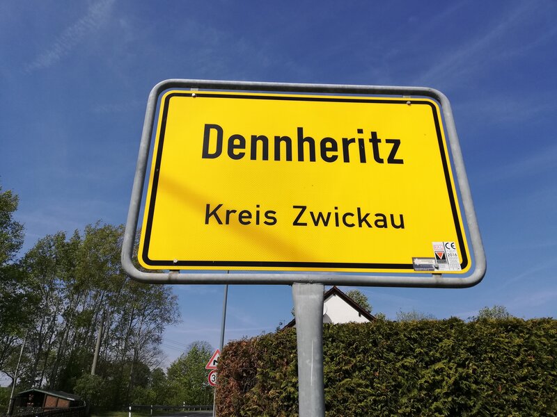 Germania casa cu 10 camere la DN Firma, 6 km de VW
